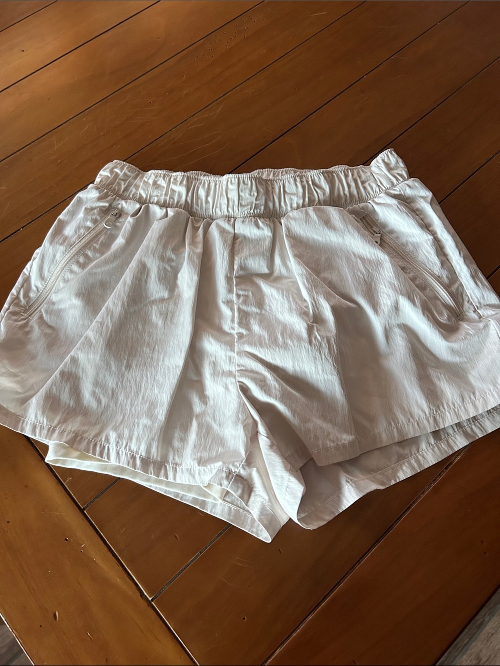 Offline Cream Athletic Shorts Zip Pockets Elastic Waist Size Small